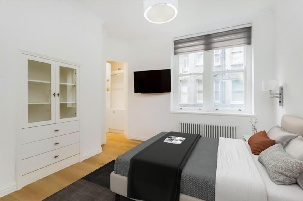 Modern Chelsea Flat, 3Bd 2Bath, With Parking Leilighet London Eksteriør bilde